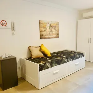 unicumhouse.hotelinveneto.com/